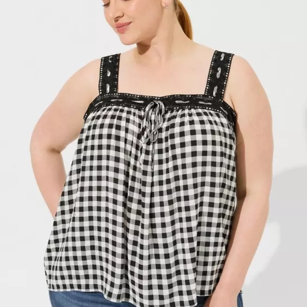 NWT Torrid Washable Gauze Crochet Lace Trim Tank A1 - Picture 1 of 5